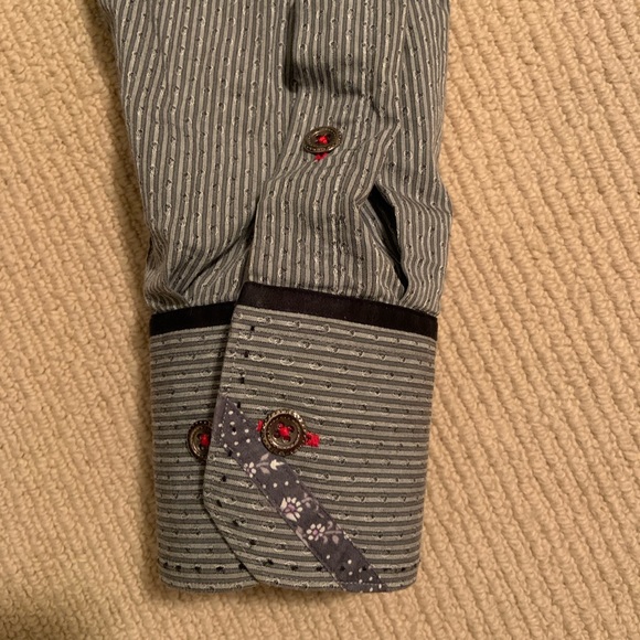 7 Downie St Dress Shirt - Picture 4 of 4